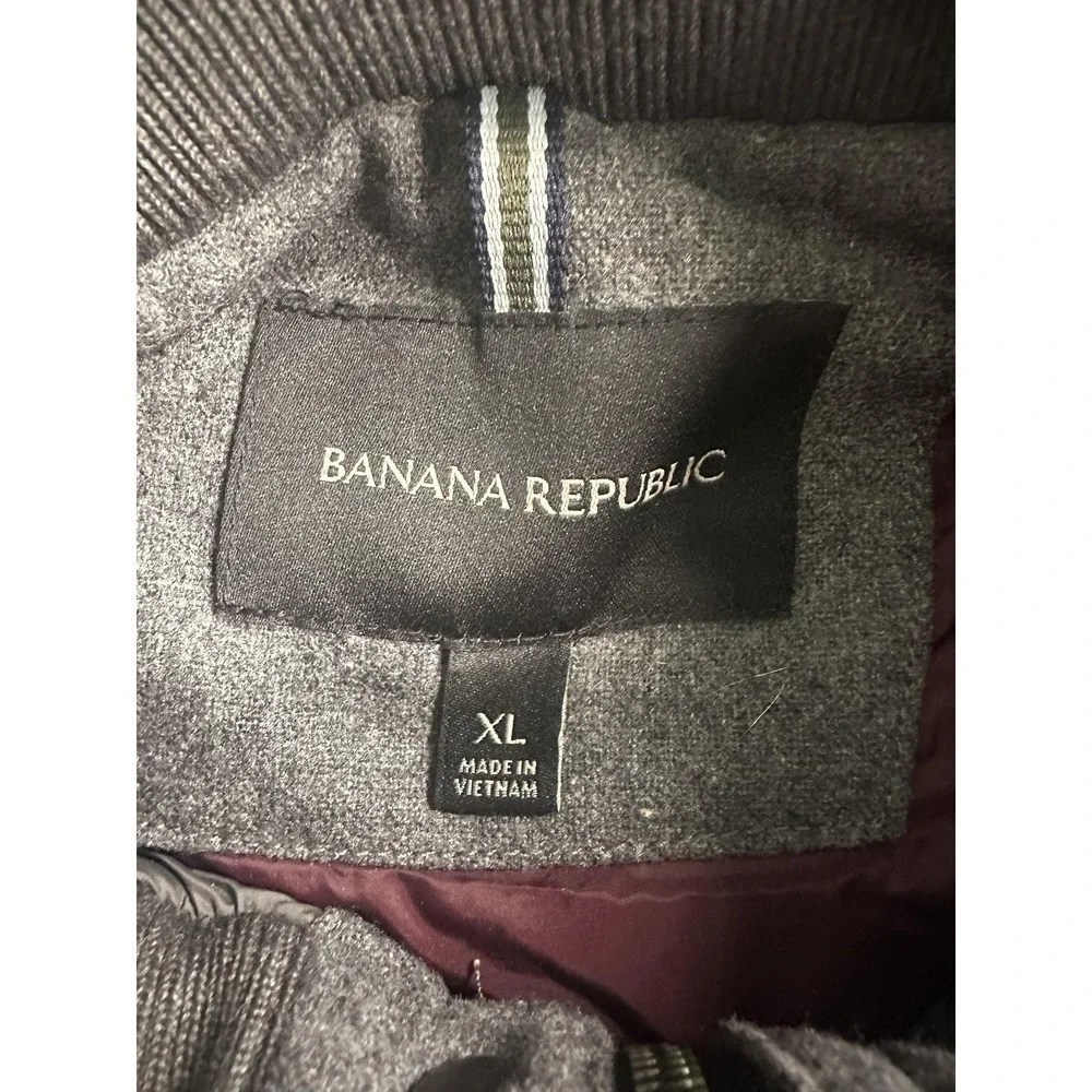 Banana Republic Vest Mens XL Gray Wool‎ Quilted Insulated Full Zip Pockets Warm